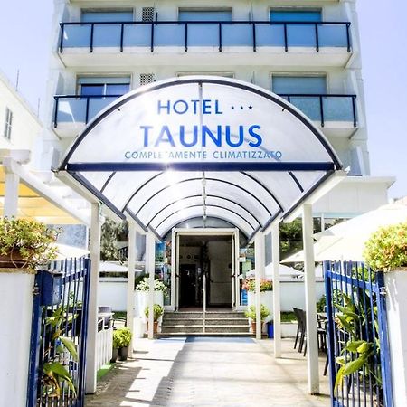 Hotel Taunus - Vista Mare Riccione Dış mekan fotoğraf