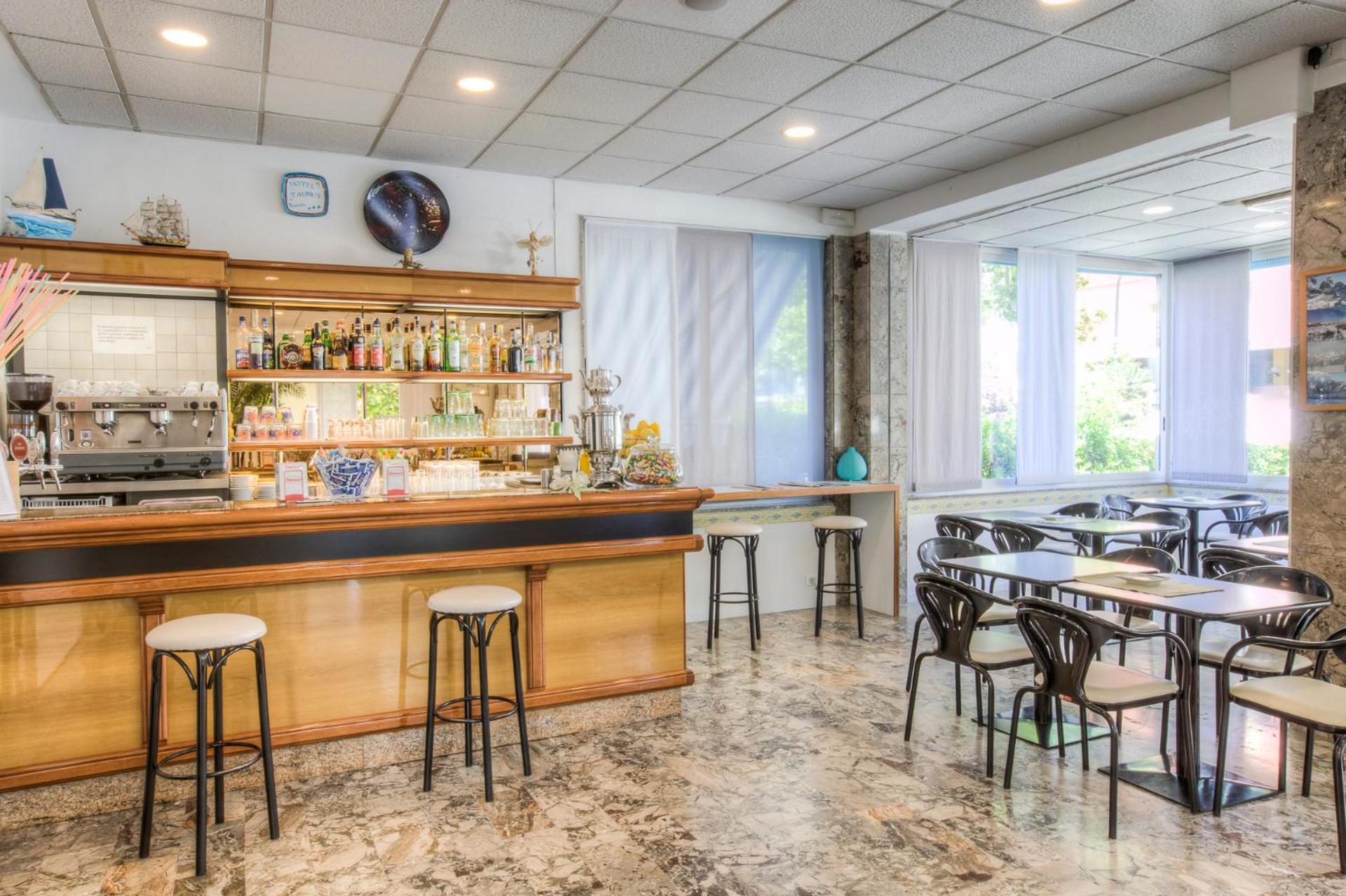 Hotel Taunus - Vista Mare Riccione Dış mekan fotoğraf