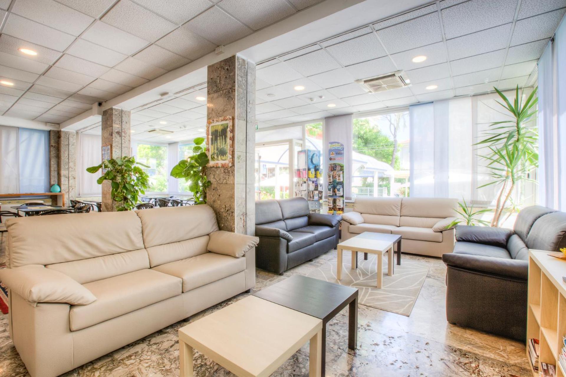Hotel Taunus - Vista Mare Riccione Dış mekan fotoğraf